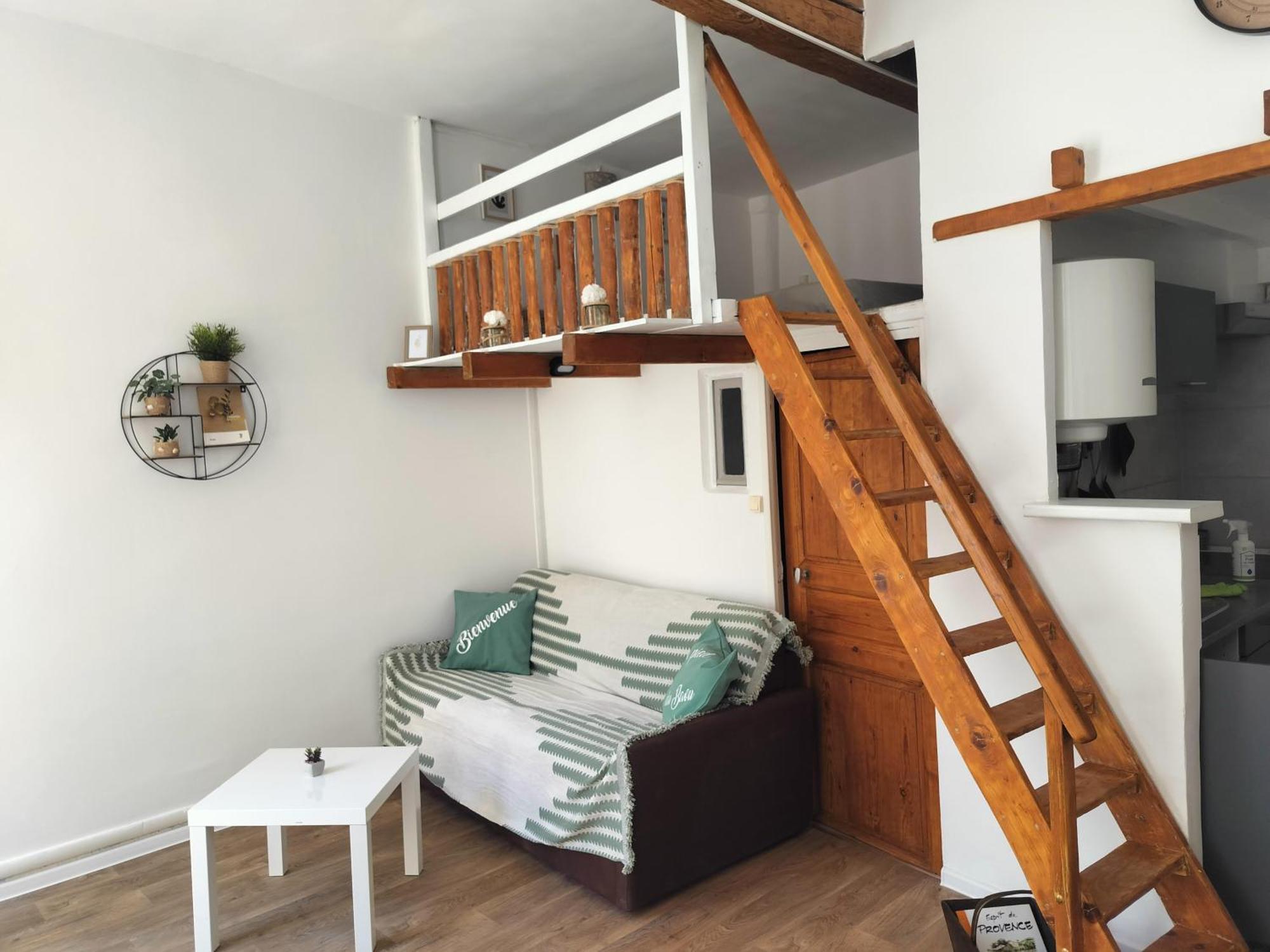 Au Pied Du Baou Appartement Saint-Chamas Buitenkant foto